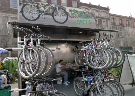 Free bicycle station, Mexico City